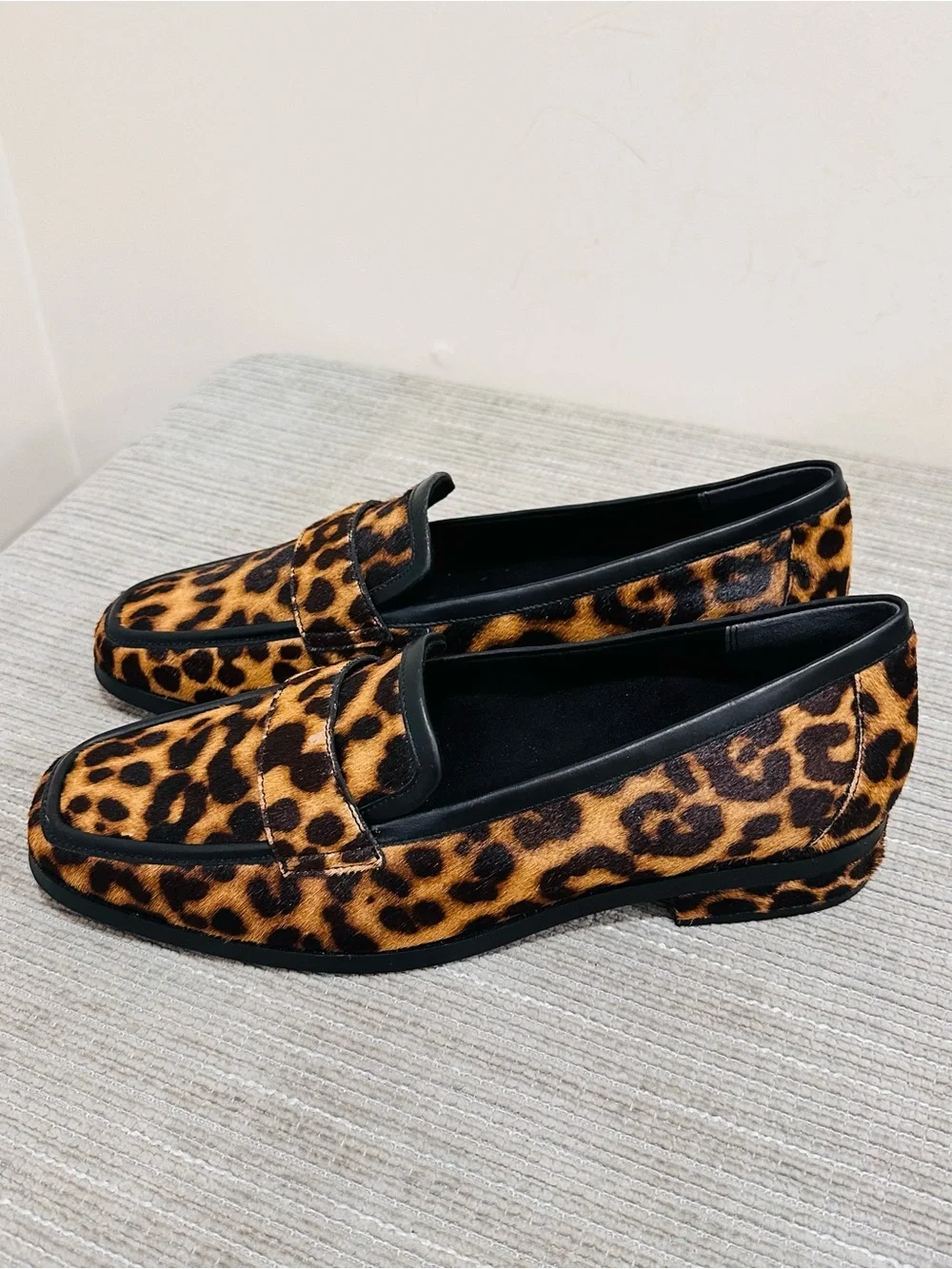 Vionic Sellah Women’s Loafers Leopard Print Calf Hair Orthotic Slip-On Size 11W